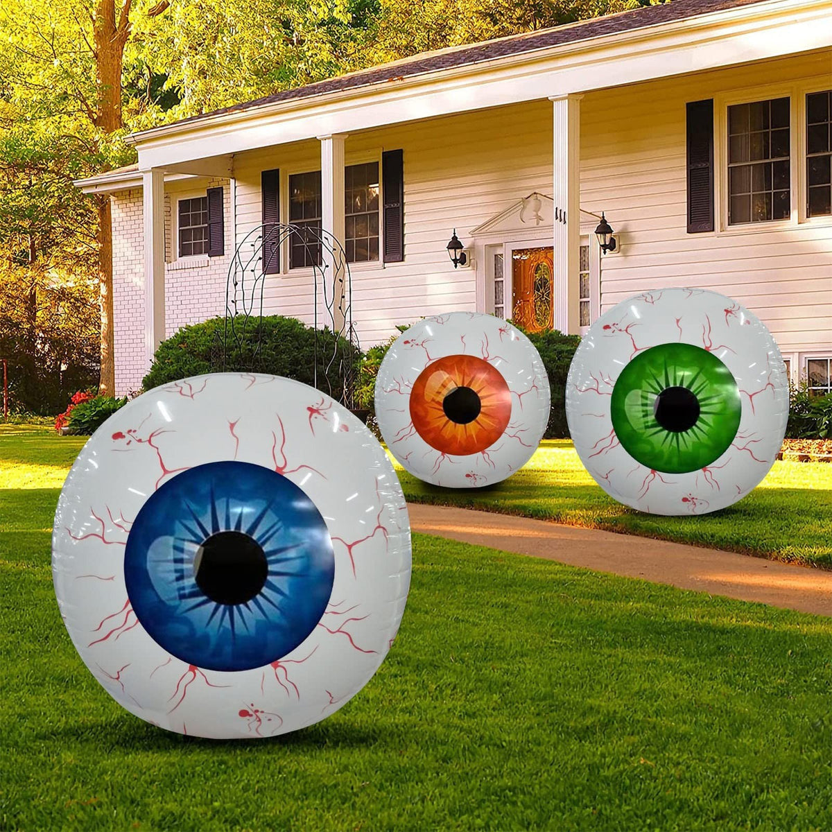 Spook-tacular Halloween Eyeball Balloon - Inflatable Decor for Your Haunted Celebration!